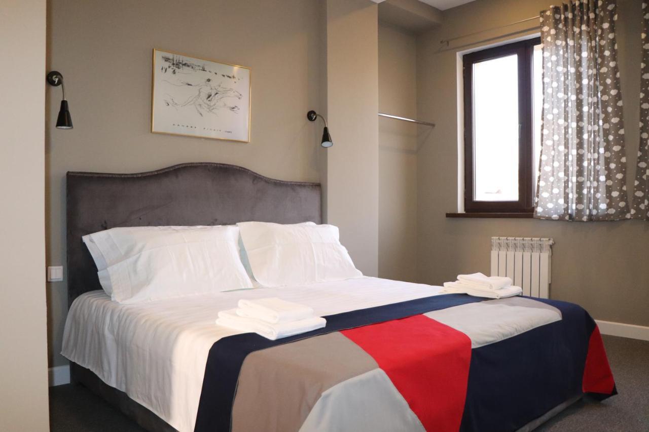 Mika Hotel Алмати Екстер'єр фото