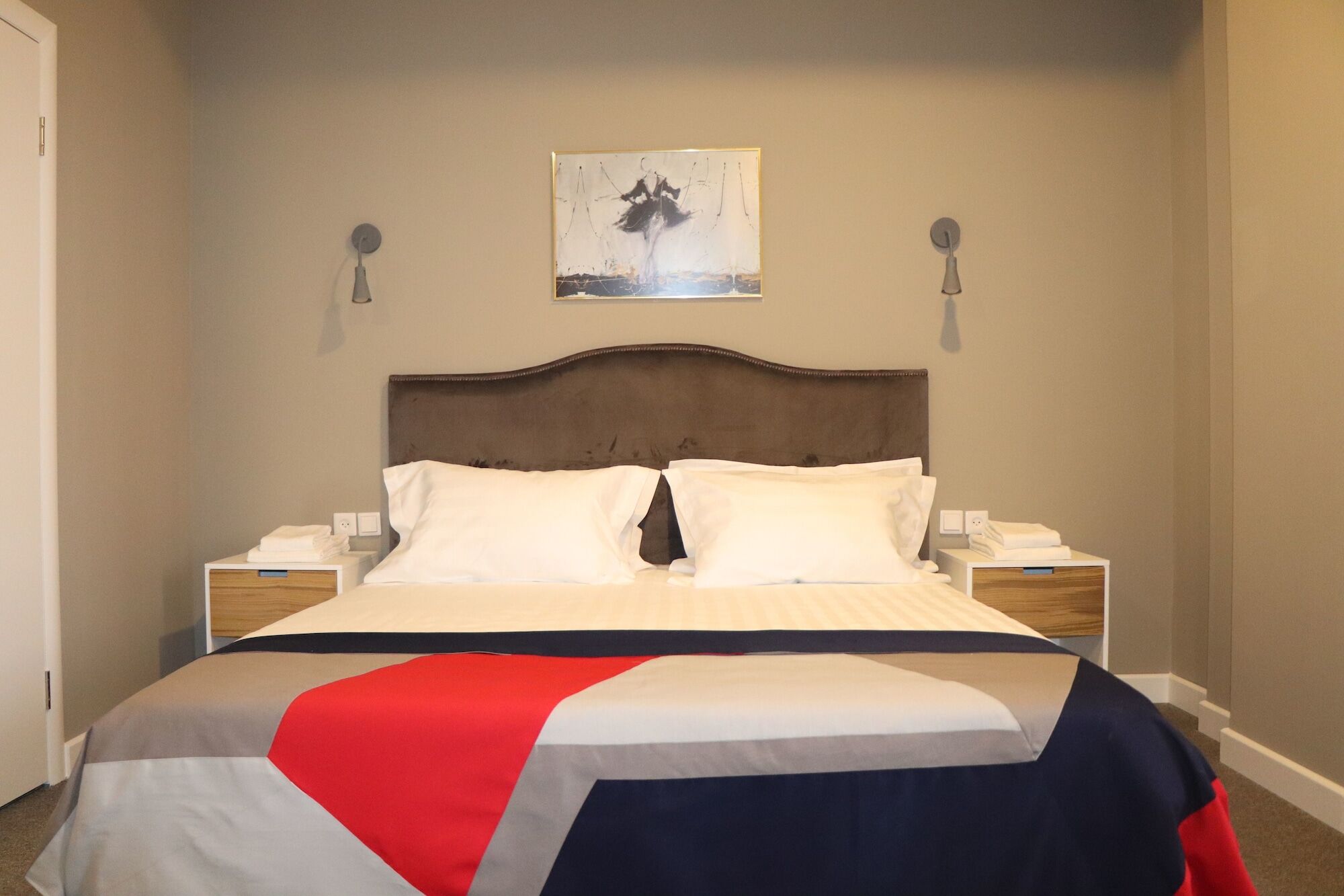 Mika Hotel Алмати Екстер'єр фото